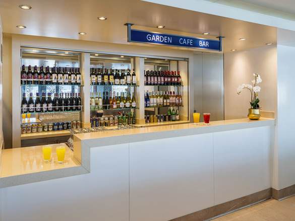 NCL Norwegian Breakaway Garden Café ©Norwegian Cruise Line 2.jpg